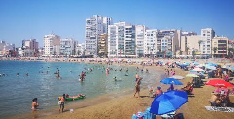 Las playas y calas de Vinaròs renuevan la certificación ISO 14001 de gestión medioambiental