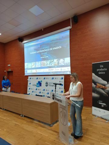 Vinaròs presenta el Plan Director de Turismo Gastronómico con la implicación del sector turístico y hostelero