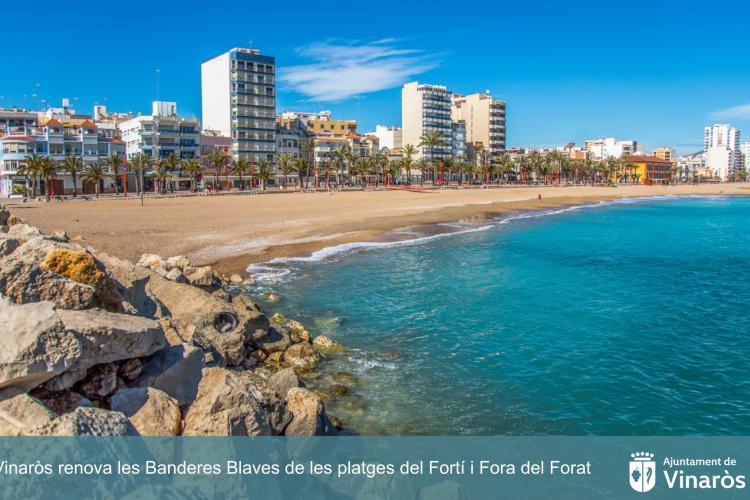 Vinaròs renueva las Banderas Azules de las playas del Fortí y Fora del Forat 2025