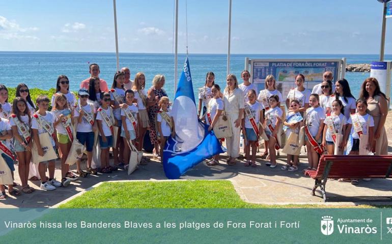 Vinaròs hissa les Banderes Blaves 2026 a les platges de Fora Forat i Fortí